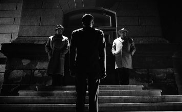 صحنه‌ای از فیلم محاکمه اورسون ولز؛ نمونه‌ای از سینمای پارانویا و جهان کافکایی